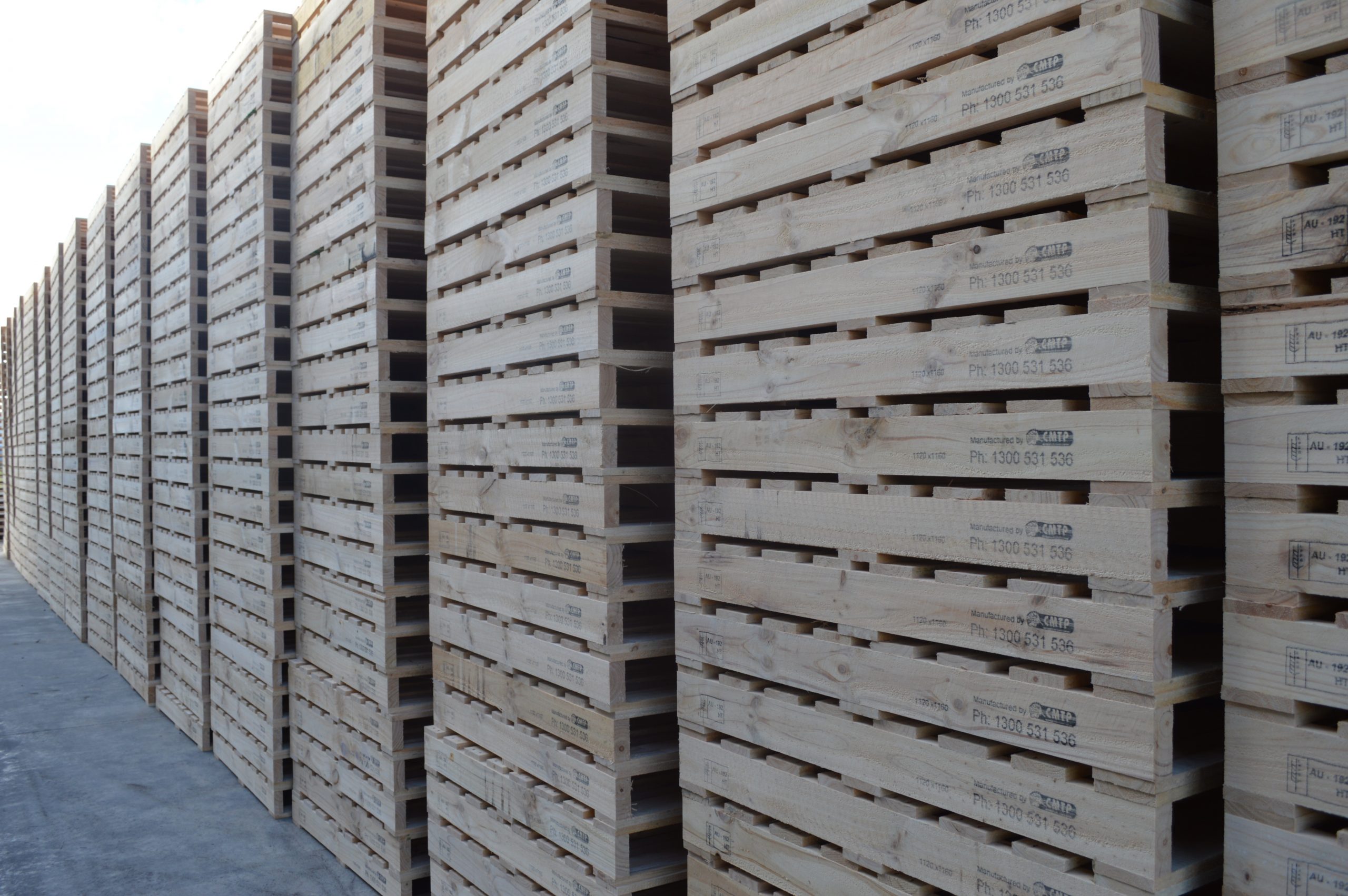 The Reasons for Using Heat Treated Wooden Pallets for Export CMTP